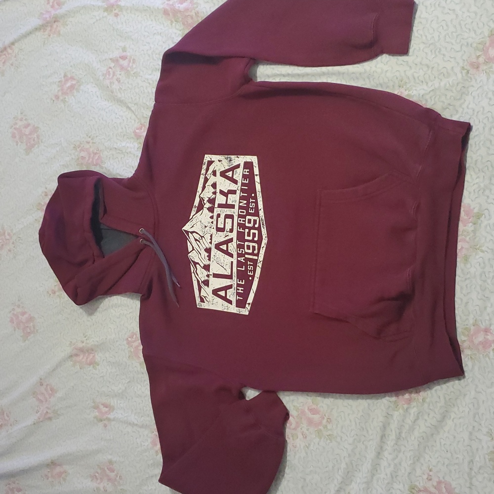 VINTAGE ALASKA SWEATER